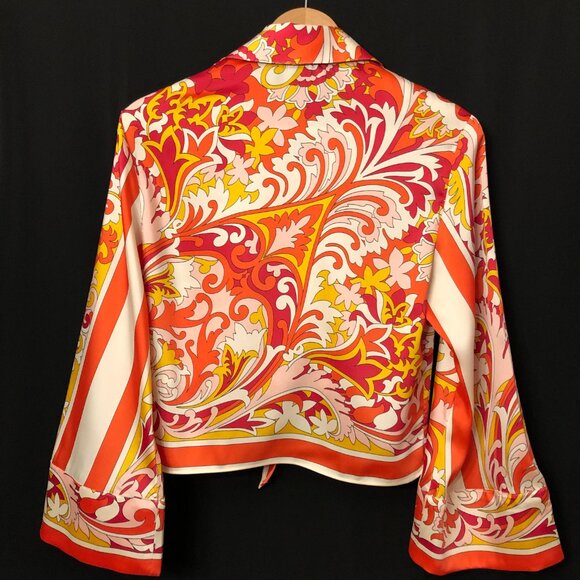 Elegant Zara London Shirt With Tie Front Bow: Size S. - Picture 8 of 11